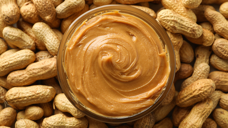 peanut butter tub