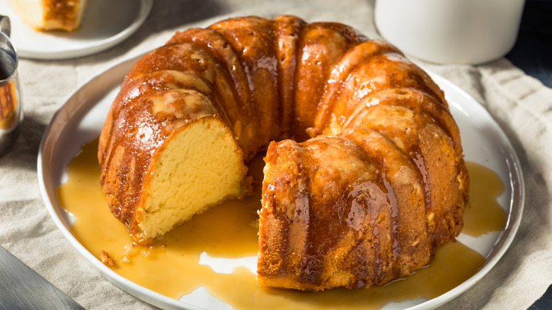 Bundt-shaped pound cake, soaked in a browned butter sauce.