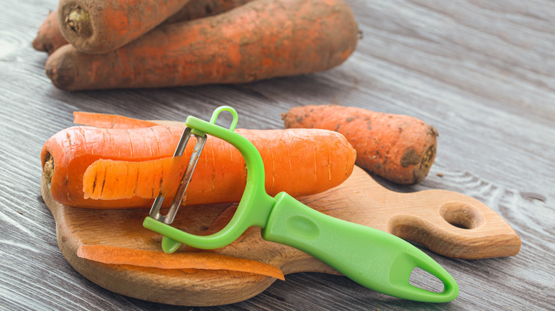 dirty carrots with peeler