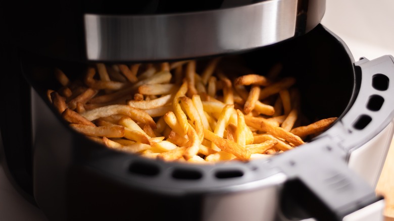 french fries in air fryer