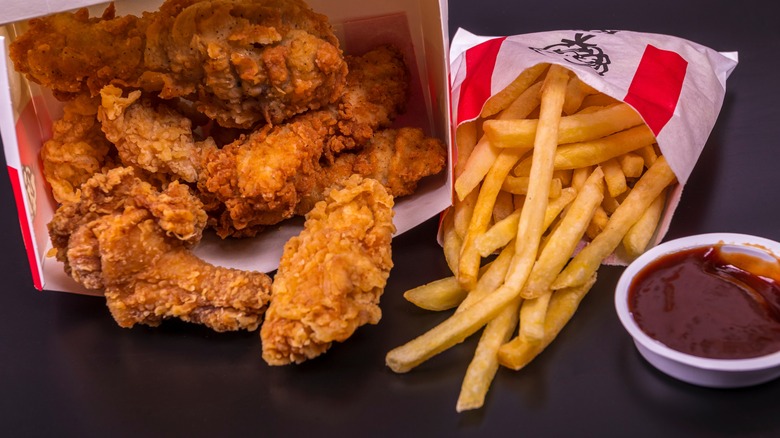 KFC chicken wings, fries and sauce