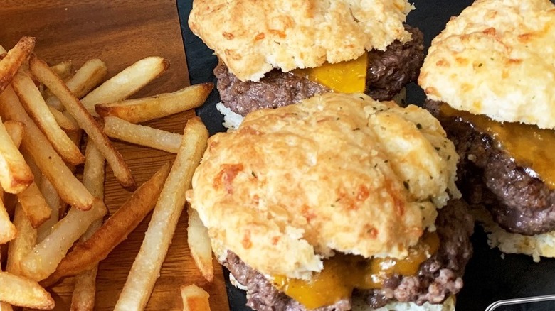 Red Lobster biscuit burgers 