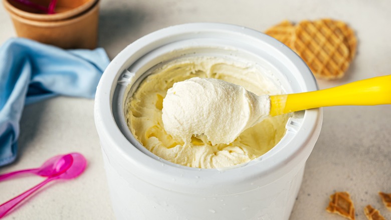Full ice cream maker canister
